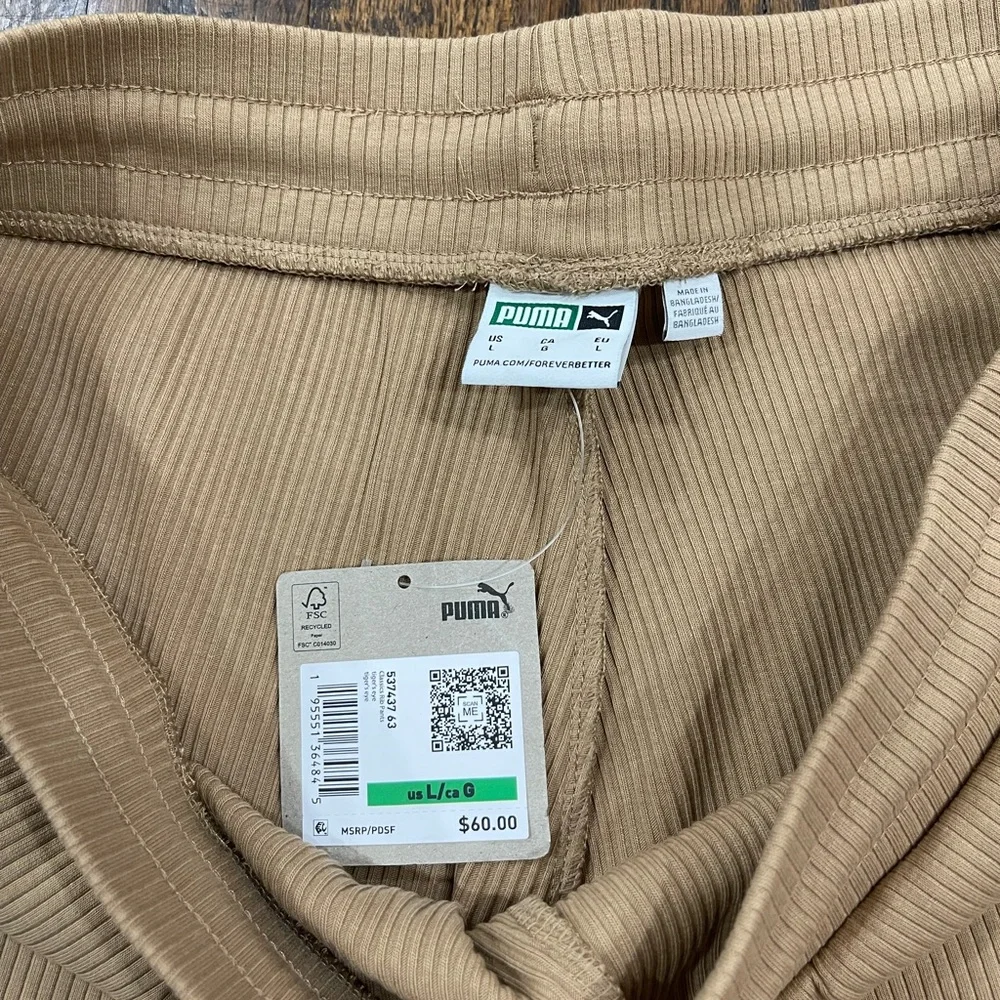 Puma Men's Beige ribbed Joggers size L